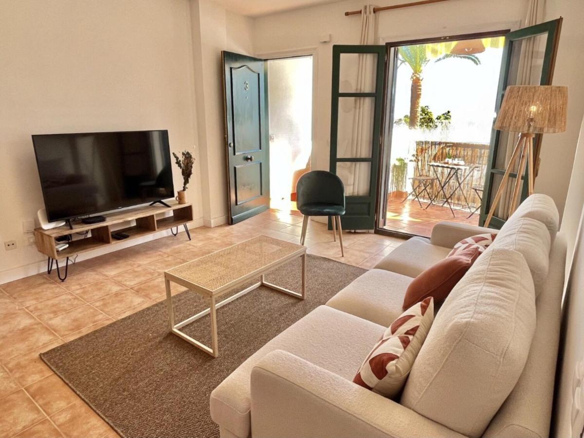 Casa La Aguanosa Con Piscina Y Vistas Al Mar Διαμέρισμα Frigiliana Εξωτερικό φωτογραφία